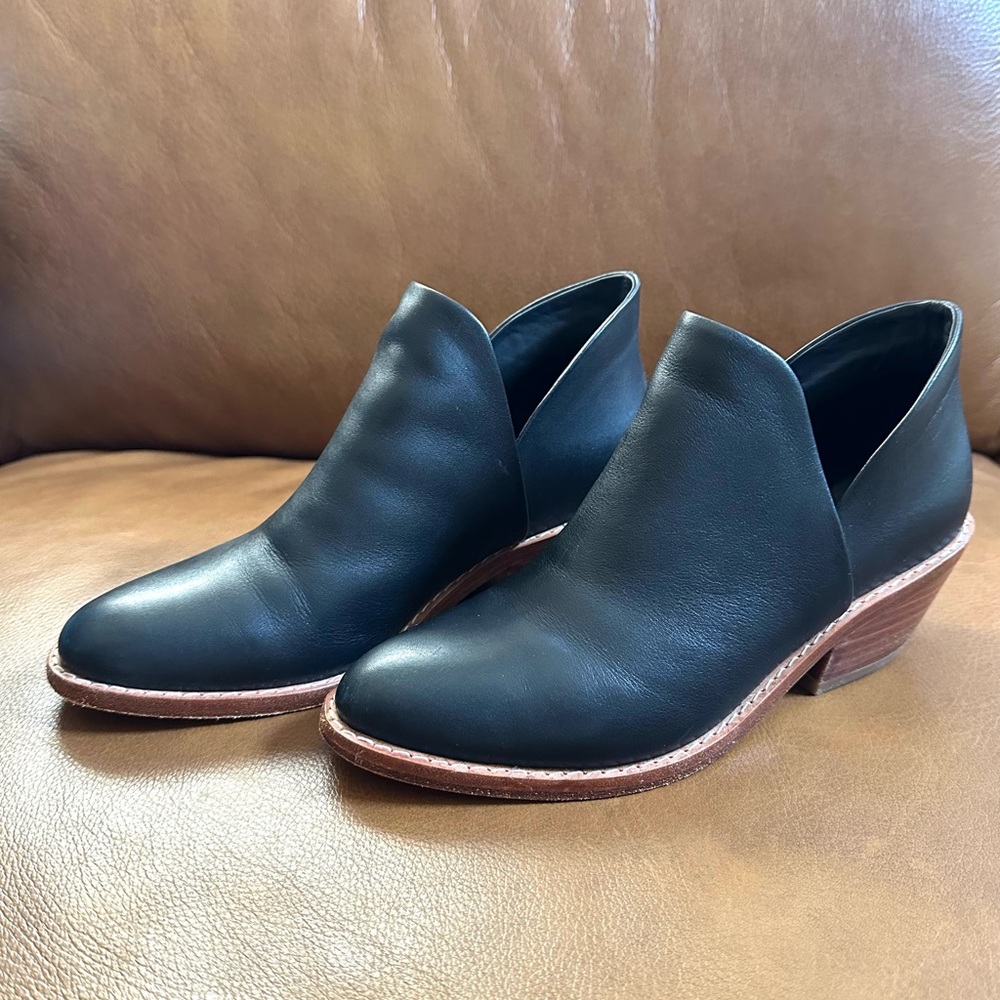 Fortress of Inca Elise Bootie Black Size 36 EUC